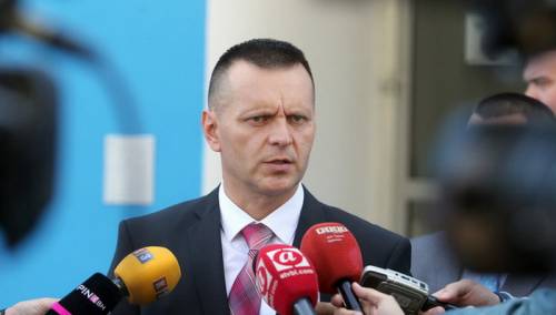 Lukač: U RS zabranjeno izazivanja panike