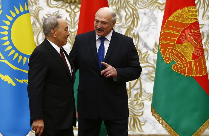 Lukašenko i Nazarbajev razgovarali o teškoj situaciji u Kazahstanu