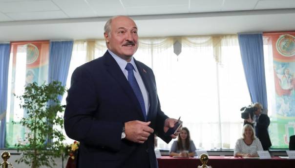 Lukašenko osvojio šesti mandat na funkciji predsjednika Bjelorusije