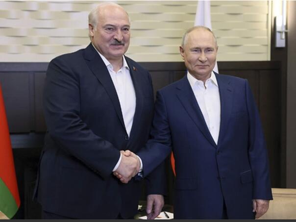 Lukašenko predložio Putinu da Moskva i Minsk uspostave trilateralnu saradnju sa Sjevernom Korejom
