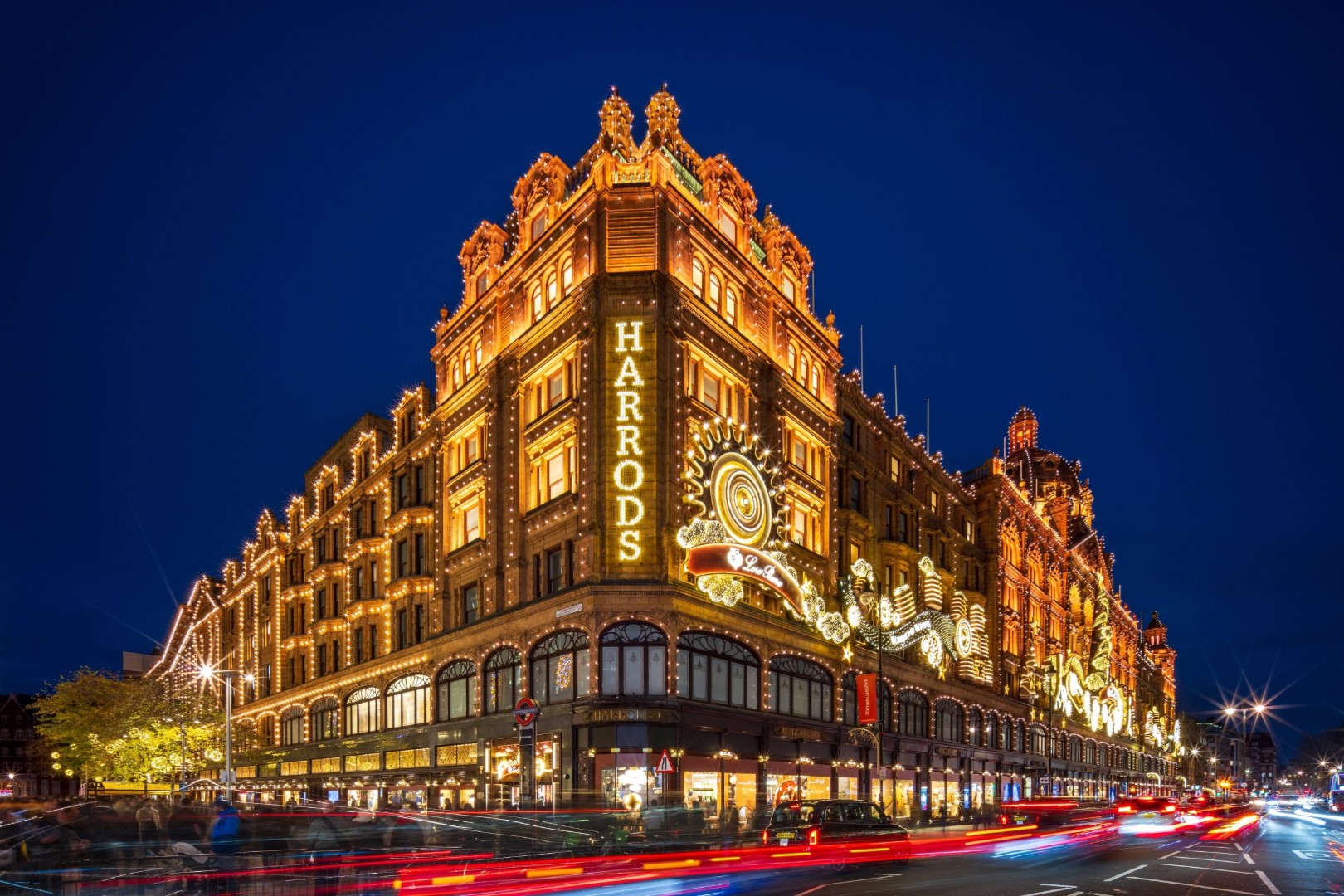 Luksuzni britanski brend Harrods meta teških cyber napada