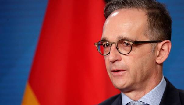 Maas o protivnicima maski: Omalovažavaju i trivijaliziraju Holokaust