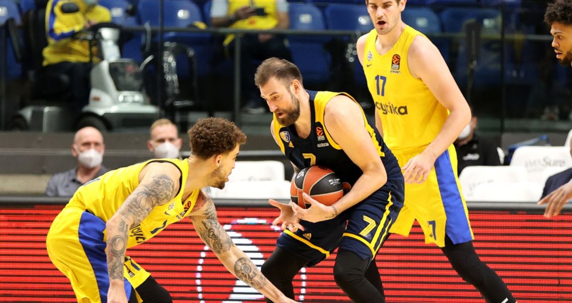 Maccabi s lakoćom deklasirao Khimki u Tel Avivu
