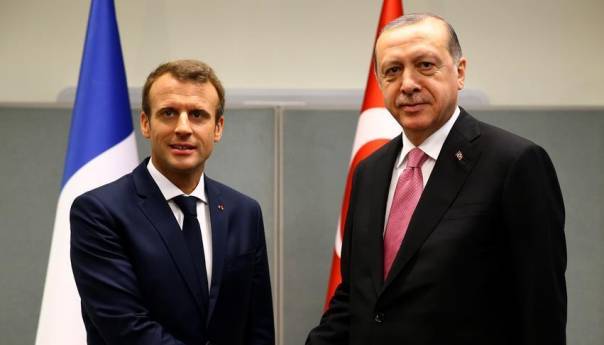 Macron čestitao Erdoganu pobjedu: Idemo naprijed zajedno