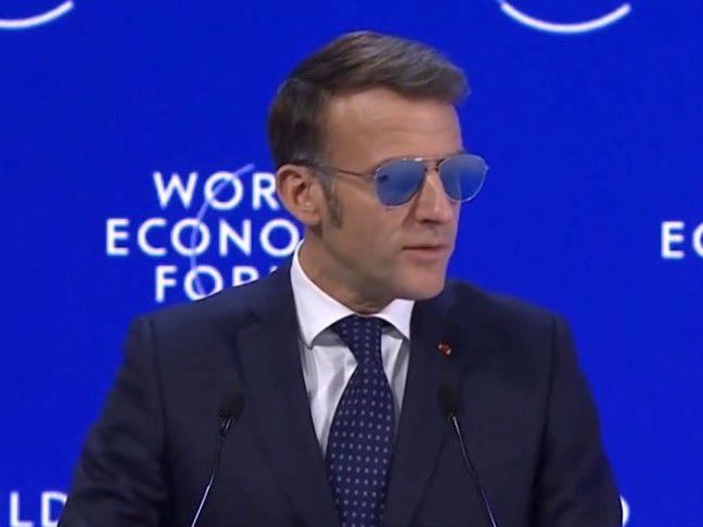 Macron: Francuska više cijeni poštovanje, nego nasilnike