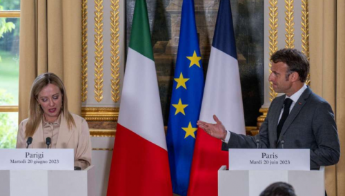 Macron i Meloni obećavaju da će raditi zajedno nakon tenzija