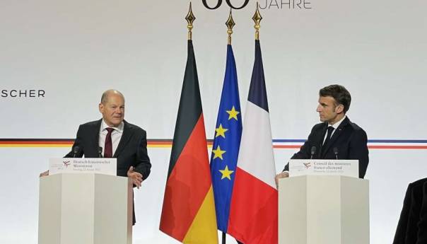 Macron i Scholz o slanju oružja Ukrajini: Strah od eskalacije