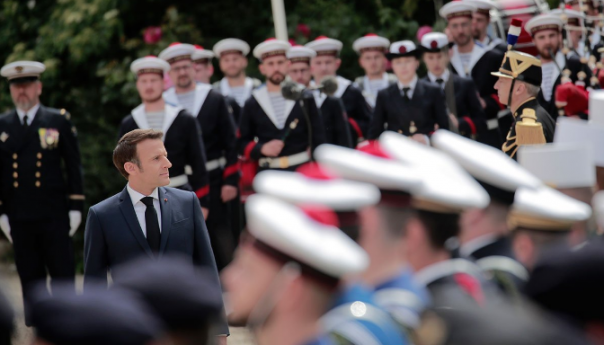 Macron inaugurisan: "Izgradiću snažniju Francusku"
