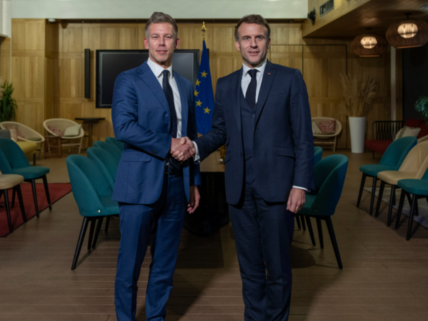 Macron: Mađarska se vraća evropskom putu