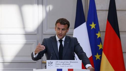 Macron: NATO mora znati tko su mu neprijatelji