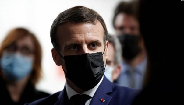 Macron osudio 'neoprostivi' policijski obračun iz 1961.