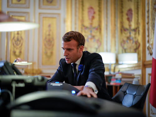 Macron poziva stanovnike Nove Kaledonije da ukinu blokade cesta nakon nemira