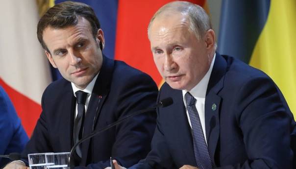Macron: Putin lično uopće nije neugodan čovjek, to je njegov paradoks