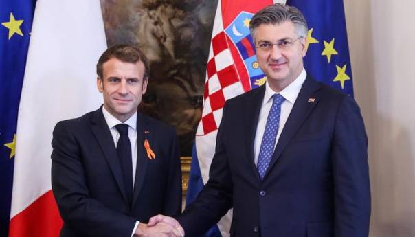 Macron s Plenkovićem: Neophodna izmjena Izbornog zakona u BiH