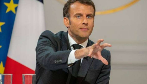 Macron saziva krizni sastanak zbog vala nasilnih protesta