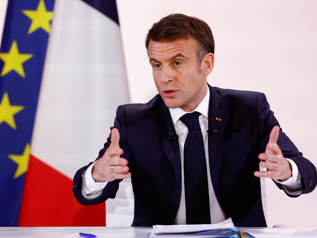 Macron traži milijarde eura uštede za ostatak svog mandata