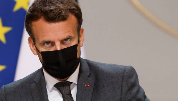 Macron tražio oprost od alžirskih boraca koji su se borili na francuskoj strani