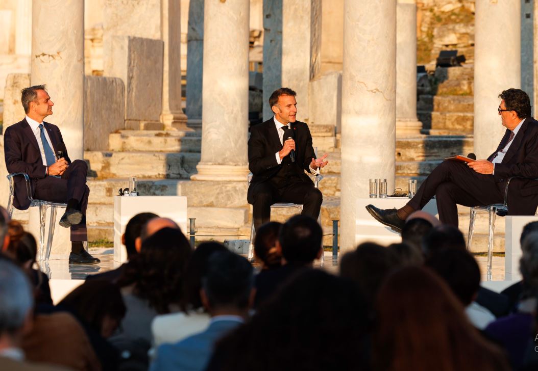 Macron: Imamo klauzulu jaču od Člana 5. NATO-a