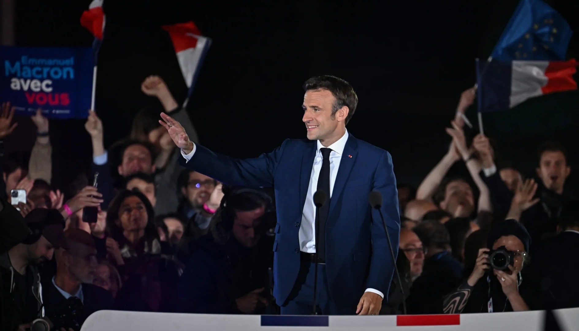 Macronova stranka promijenila ime u Preporod