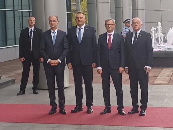 Macut stigao u Banju Luku: Poštujemo Dejton i želimo sarađivati sa svima u regionu