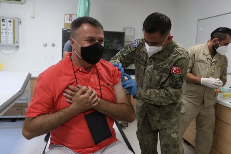 Mađarska donacija vakcina za lokalne uposlenike EUFOR-a