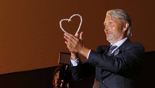 Madsu Mikkelsenu uručeno Počasno Srce Sarajeva