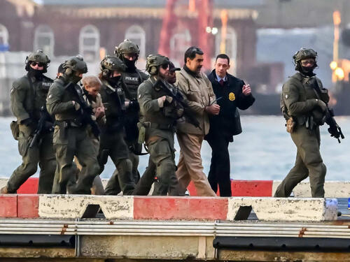 Manhattan pod opsadom: Maduro doveden pred sud