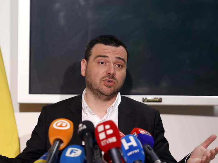 Magazinović: Dok Dodik atakuje na ustavni poredak, nema uslova za promjenu Ustava i Izbornog zakona