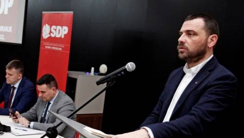 Magazinović: Je li OHR svjestan posljedica odluka koje donosi?