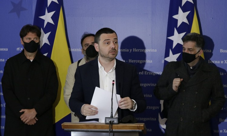 Magazinović: Na pragu smo jedne ogromne afere čiji trag vodi do HDZ-a