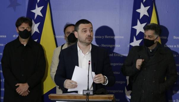 Magazinović: Na pragu smo jedne ogromne afere čiji trag vodi do HDZ-a