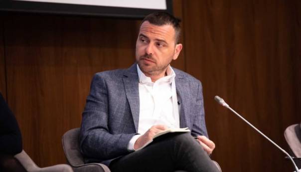 Magazinović: Novo vrijeme traži nove politike