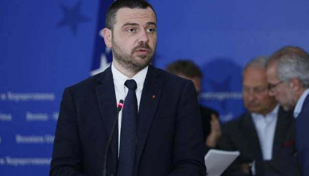 Magazinović: Od promjene Izbornog zakona BiH nema ništa