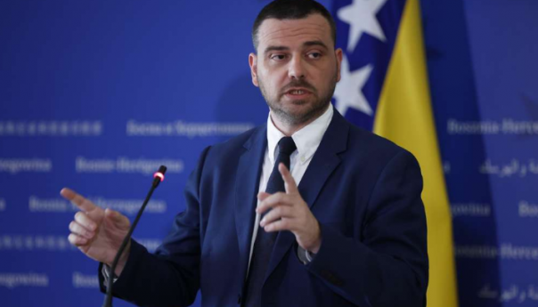 Magazinović prikuplja potpise: Ukidanje PDV-a na hranu