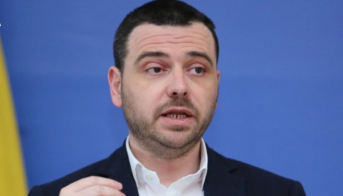 Magazinović: Razjasniti priču o direktnoj nabavci vakcina