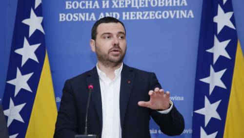 Magazinović: Ukinuti plaćanja poreza za one koji doniraju hranu