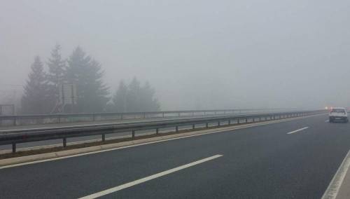 Magla smanjuje vidljivost u kotlinama i uz rijeke, kolovoz vlažan
