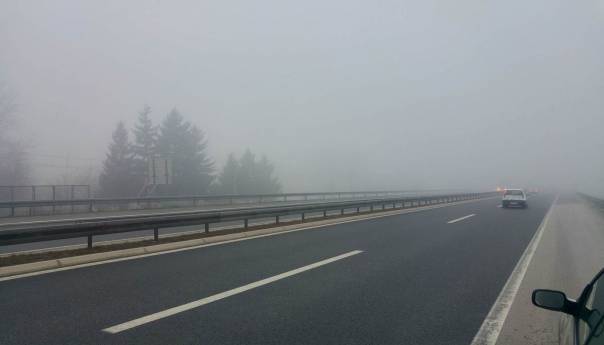 Magla u dolinama Save, Bosne i Drine