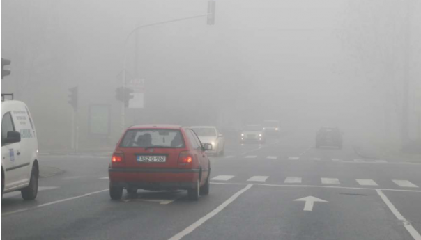 Magla u višim planinskim predjelima i ponegdje uz riječne tokove