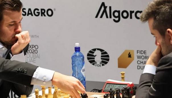 Magnus Carlsen odbranio titulu svjetskog prvaka u šahu