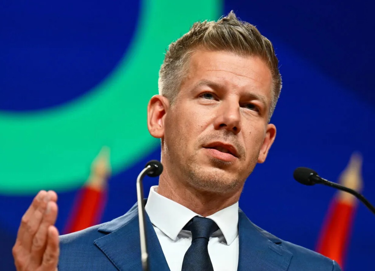 Magyar upozorava: Oligarsi bliski Orbánu iznose milijarde i napuštaju Mađarsku