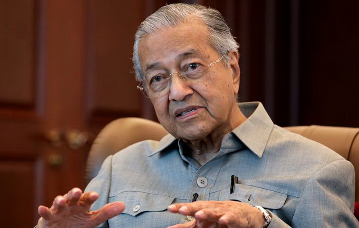Mahathir prvi put izgubio na izborima u 53 godine