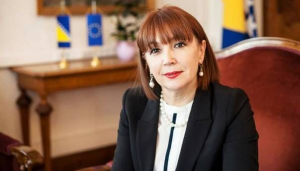 Mahmutbegović: 'Uime naroda' vode opasne politike koje donose samo nesreću