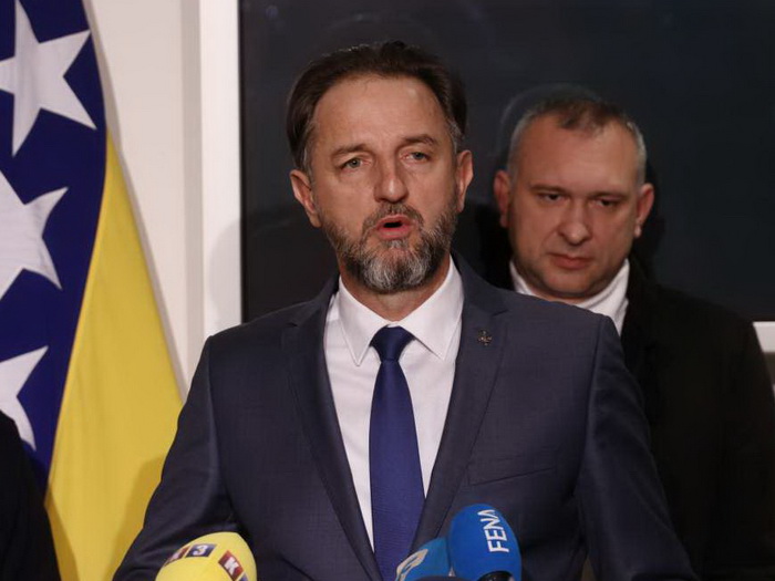 Mahmutović: Bilo ko može privatno uputiti inicijativu Ustavnom sudu RS-a u vezi s odlukom NSRS