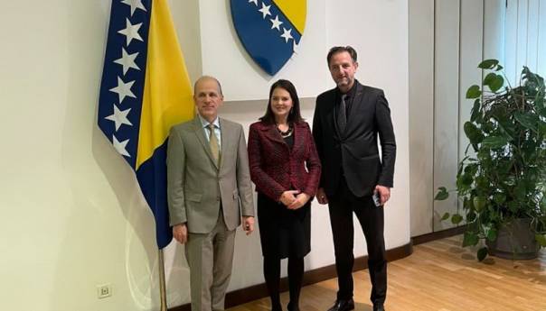 Mahmutović razgovarao s ambasadoricom za ljudska prava Nizozemske Biahie Tahzib