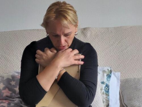 Majka poginulog u Novom Sadu: Pominje se i Dodikova firma da je učestvovala u obnovi