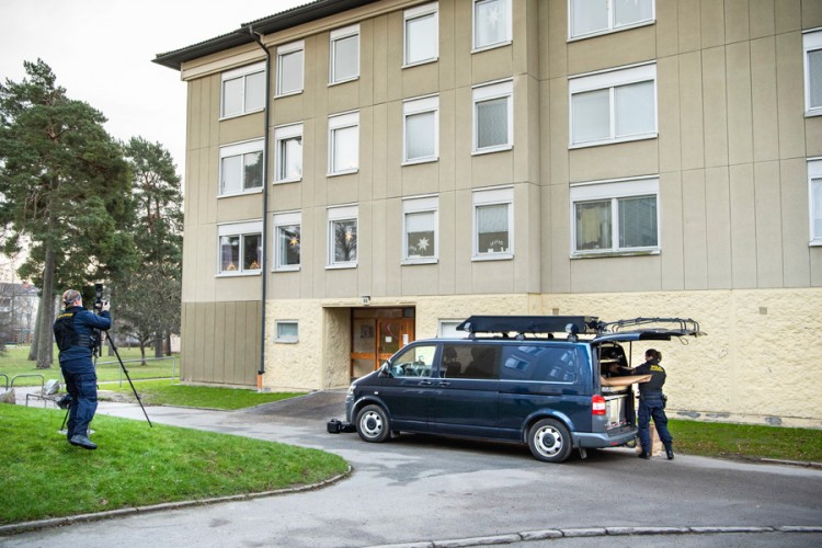 Majka u zatočeništvu držala sina skoro 30 godina