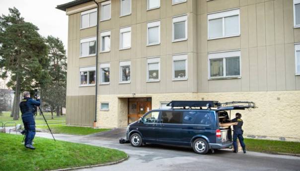 Majka u zatočeništvu držala sina skoro 30 godina