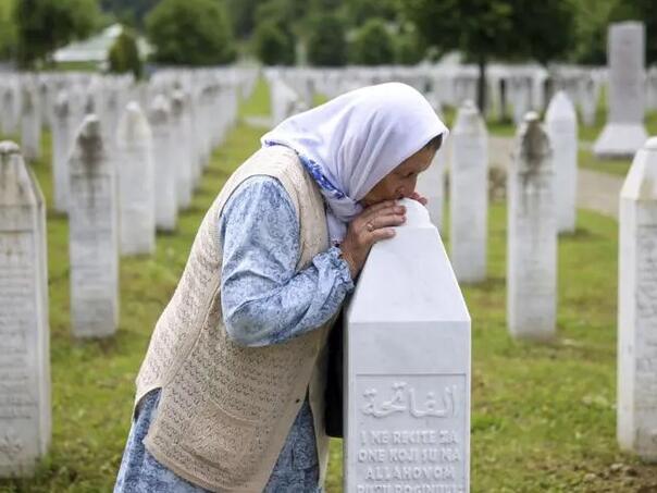 Majke Srebrenice Ursuli Von der Leyen: Dosta praznih riječi!