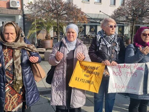 Majke Srebrenice: Još su mnoge kosti naših najmilijih po šumama i masovnim grobnicama